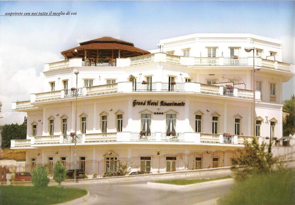 foto anteprima Grand Hotel Rinascimento